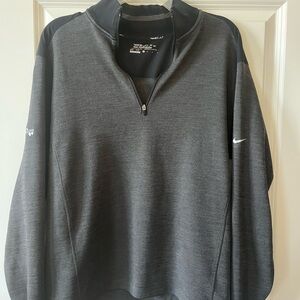 Nike Men's Golf Tour Performance Thermal Quarter Zip Size M Gray/Black Pullover